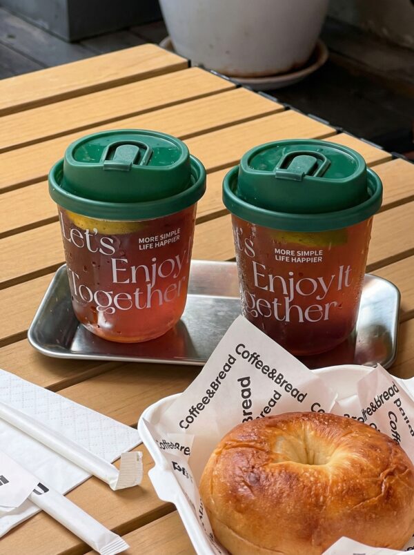 Gemini_Generated_Image_qr4knnqr4knnqr4k U-Shaped Plastic Milk Tea Cups (Bubble Tea Special)